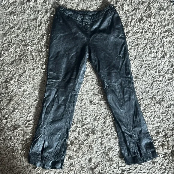 Leather capris - Picture 2 of 3